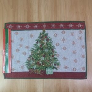 Christmas House Christmas Tree Holiday Tapestry‎ Placemat 13" x 19" NWT